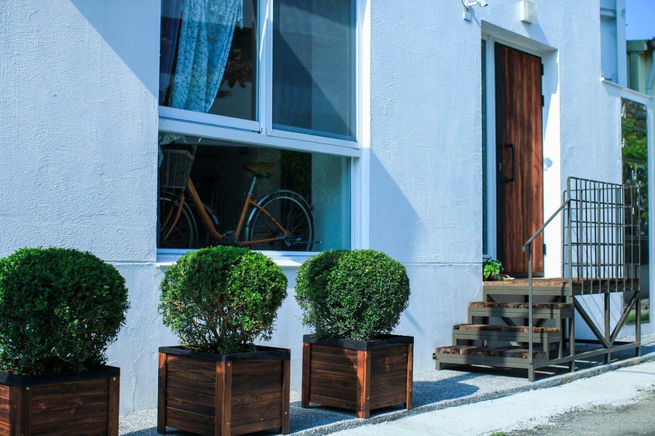 Admiring Island Apartment Tainan Luaran gambar
