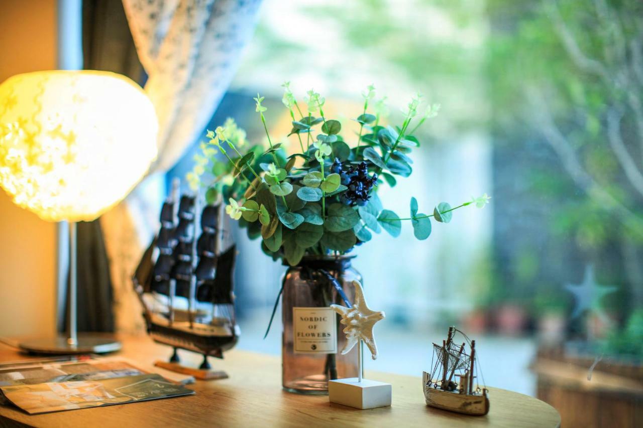 Admiring Island Apartment Tainan Luaran gambar